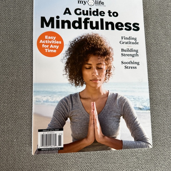9 assorted mindfulness magazines - Picture 5 of 10